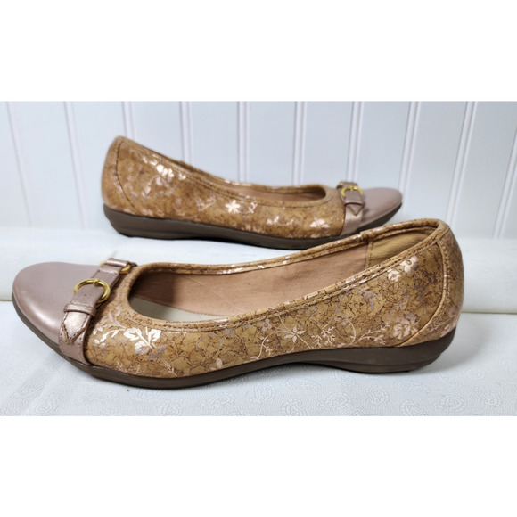 SoulSenseability Womens 7.5 Ballet Flats SSKatmetalicfloral Buckle Church Office - Picture 1 of 4
